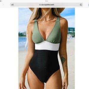 NWT-Algeria Color block one piece swimsuit
